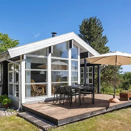 84356-ebeltoft-markvangen-16